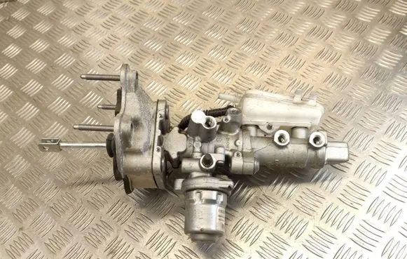 Renault Zoe Master brake cylinder 460115213r 020471126200 16121210042
