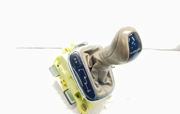 Mercedes-Benz CLK A209 C209 Gear shifter/selector A2032675524
