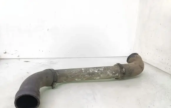 BMW 5 E39 Intercooler hose/pipe 7799389 1161779989