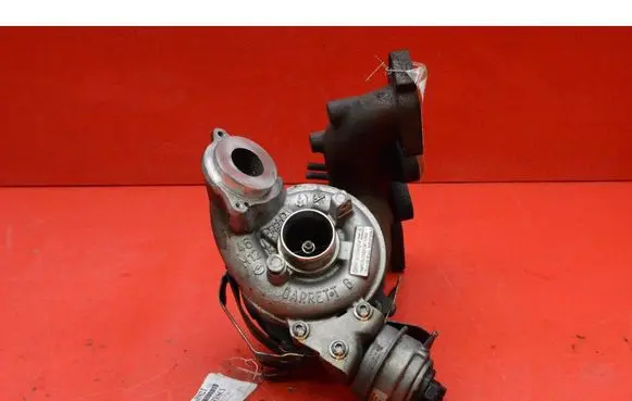 Volkswagen PASSAT CC Turbo system vacuum part 03L253010F