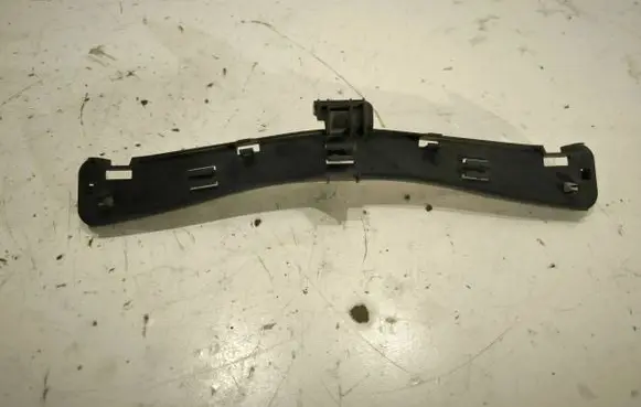 Mercedes-Benz GLE (W166 - C292) Other engine bay part A1665460700