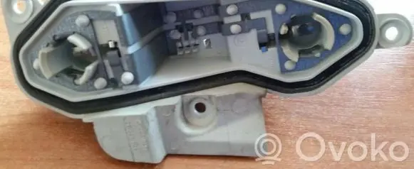 Opel Vectra C Tail light bulb cover holder