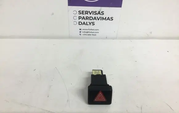 Audi A4 S4 B6 8E 8H Hazard light switch 8H0941509