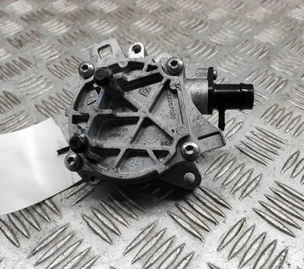 Volvo XC40 Vacuum pump 32257020