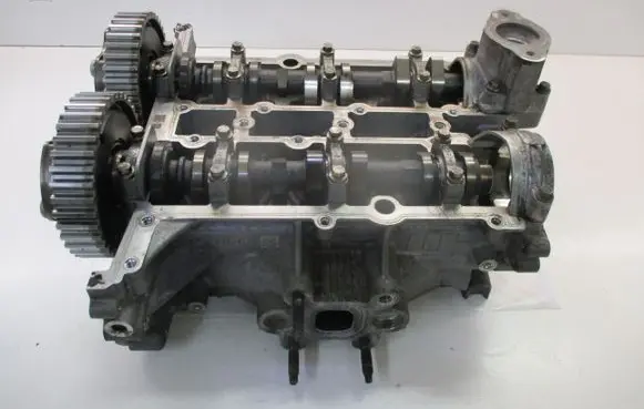 Ford Fiesta Engine head PBCM5G6090 CM5G6090 M1JE