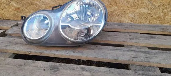 Volkswagen Polo IV 9N3 Headlight/headlamp FDBDFB