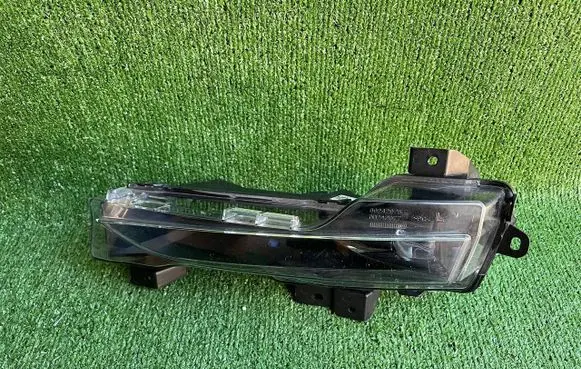 Tesla Model Y LED Daytime headlight 1507932