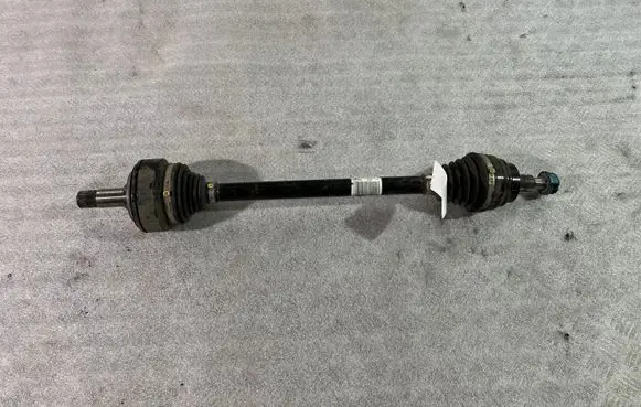 Mercedes-Benz V Class W447 Rear driveshaft A4473507900