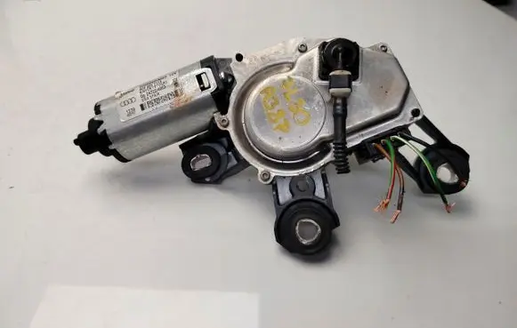 Audi A3 S3 8P Rear window wiper motor 