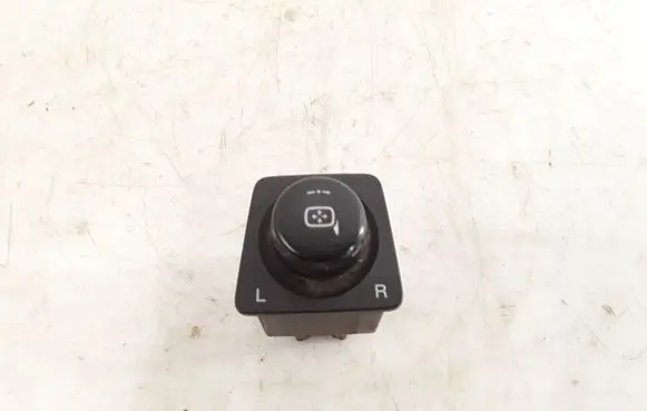 Opel Antara Wing mirror switch 201004180