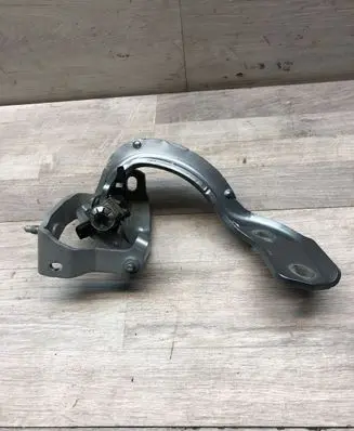 Audi A6 S6 C7 4G Tailgate/trunk/boot hinge 4G9827299