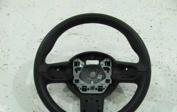 Mini One - Cooper Coupe R56 Steering wheel 6782595