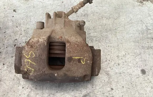 Volvo S60 Front brake caliper 9209723
