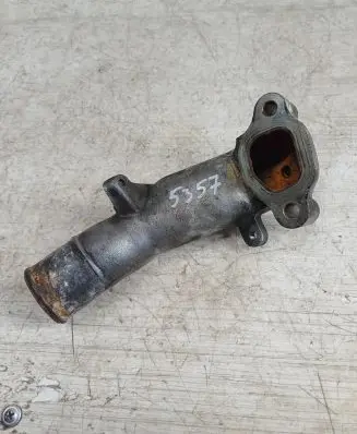 Toyota Avensis Verso Engine coolant pipe/hose