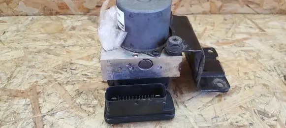 Hyundai i40 ABS Pump BE60031502 BH60131504