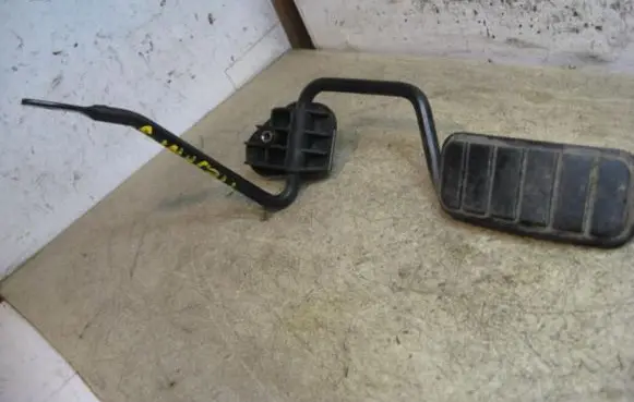 Renault Scenic I Accelerator throttle pedal