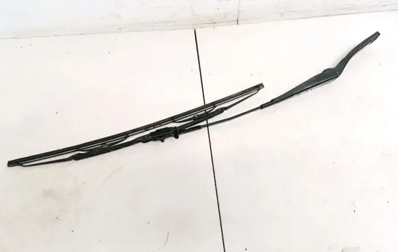 Volvo V50 Front wiper blade arm 30699997