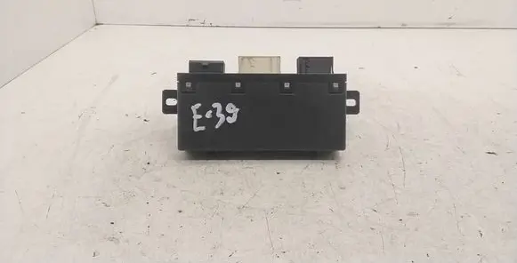 BMW 5 E39 Door control unit/module 61356904251 05071754 110187