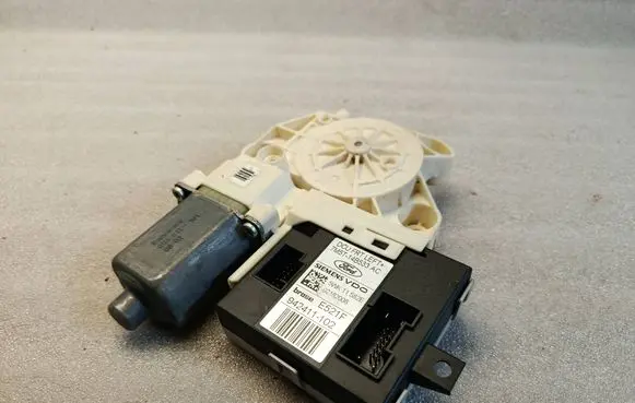 Ford Focus Front door window regulator motor 7M5T14B533AC 942411102 02182008