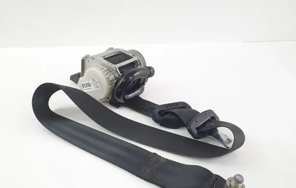Iveco Daily 6th gen Front seatbelt 5801655417