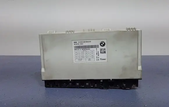 BMW 5 F10 F11 Seat control module 9225624