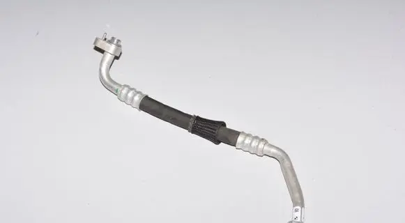 BMW i3 Air conditioning (A/C) pipe/hose 9335484
