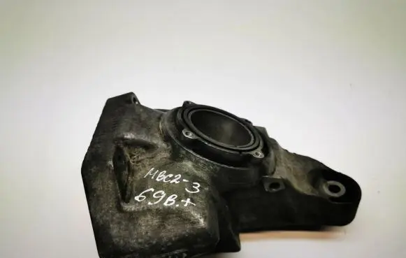 Mercedes-Benz C W204 Engine mounting bracket A6462230604