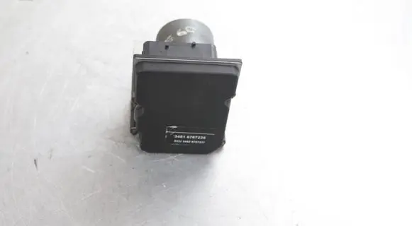 BMW 5 E60 E61 ABS Pump 6767235