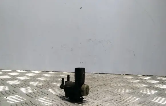 Audi A6 S6 C6 4F Vacuum valve 1J0906283C