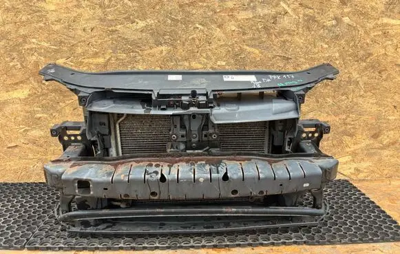 Volkswagen PASSAT B7 Radiator support slam panel