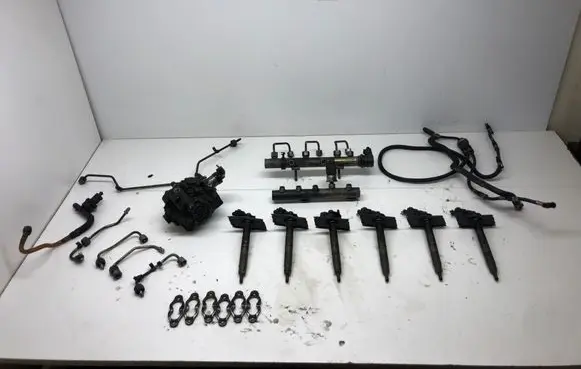 Audi A4 S4 B7 8E 8H Fuel injection system set 059130277AJ 0445115054 059130089AA