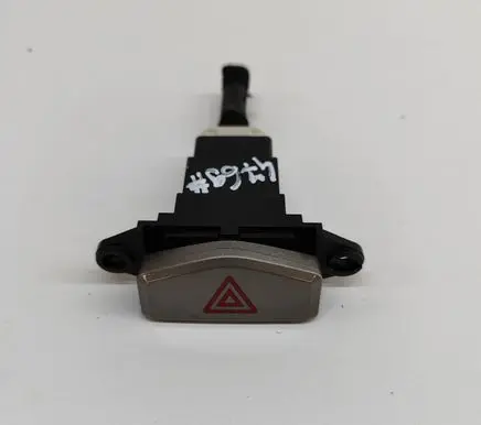 KIA Carens I Hazard light switch 0K2E1664H0 864W0140