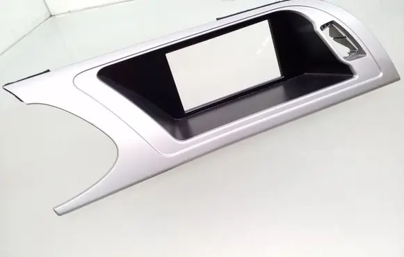 Radio/GPS head unit trim
