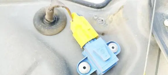 Skoda Octavia Mk2 (1Z) Airbag deployment crash/impact sensor 1K0955557A