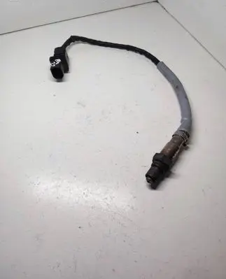 Volkswagen PASSAT B7 Lambda probe sensor 03L906262 0281004085