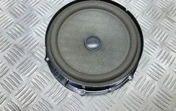 Volkswagen Tiguan Front door speaker 5N0035454
