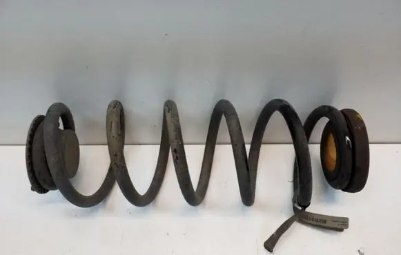 Chrysler 200 Rear coil spring 68231588AA