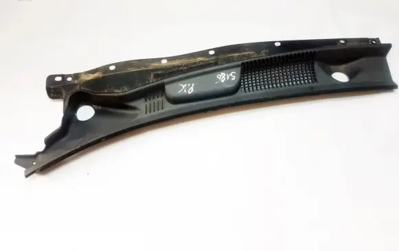 Hyundai Elantra Wiper trim 861502D000 86150-2D000