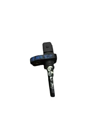Volkswagen PASSAT B5 Intake air temperature sensor 058905379