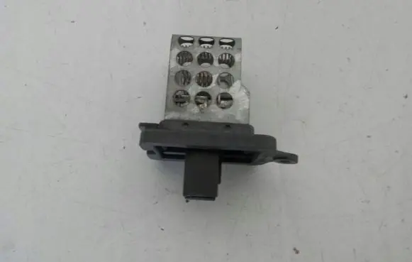 Citroen Xsara Picasso Heater blower motor/fan resistor 