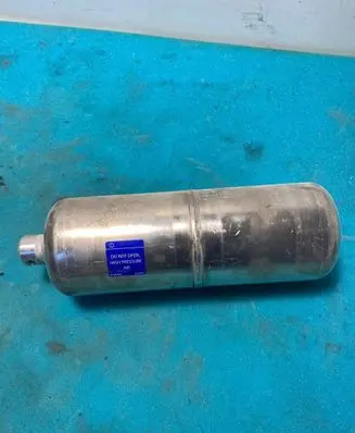 Volvo XC90 Air suspension tank/reservoir 31360726