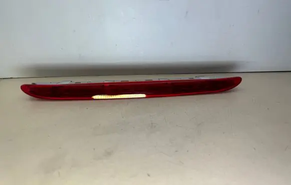 Mercedes-Benz ML W164 Third/center stoplight A1648201056 1648201056