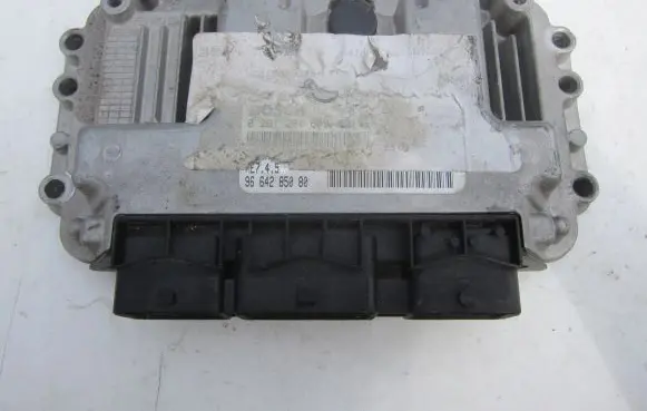 Citroen C4 I Engine control unit/module 9664285080 0261201609