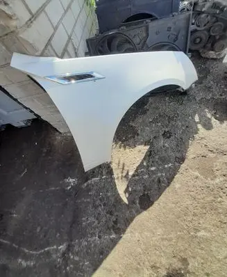 Cadillac CTS Fender