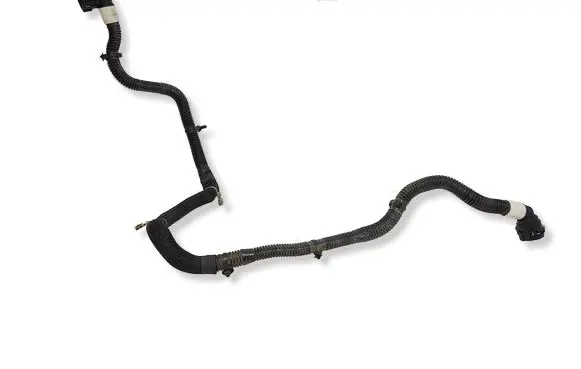 Tesla Model 3 Electric car engine cooling hoses/pipes 107759500E