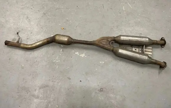 Muffler/silencer