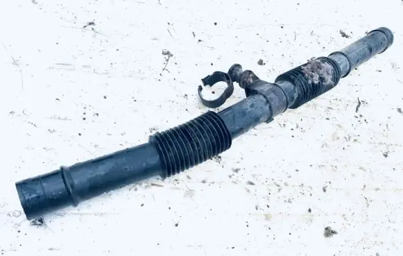 Renault Laguna I Air intake hose/pipe 7700864243