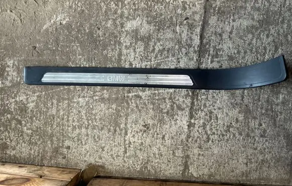 BMW 7 E38 Front sill trim cover 8125935