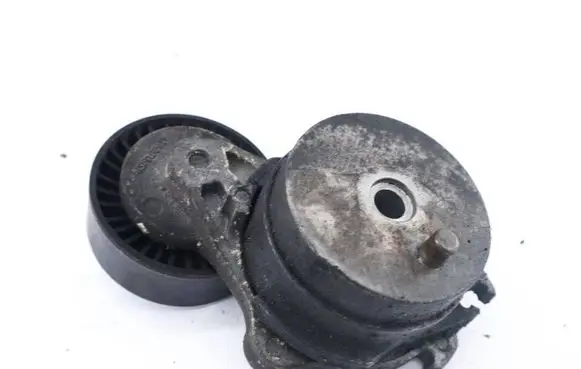 Audi A6 Allroad C7 Timing belt/chain tensioner 059903133F