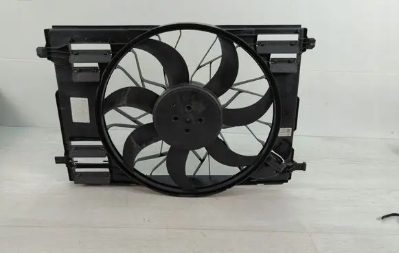Mercedes-Benz B W247 Electric radiator cooling fan A2479060100